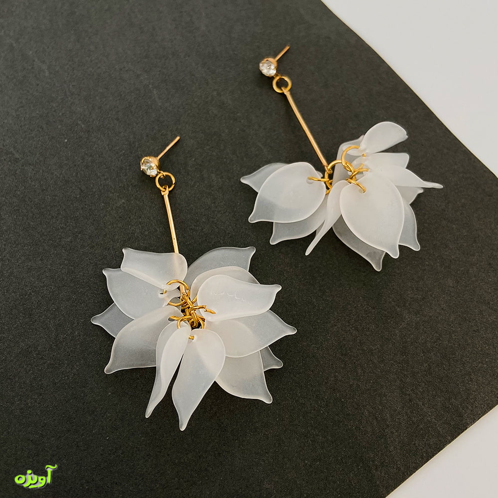 گوشواره طرح برگ اکریلیک کد1046