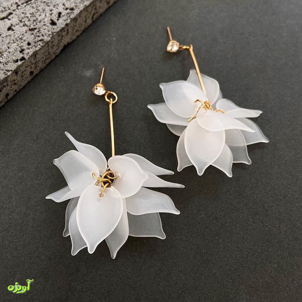گوشواره طرح برگ اکریلیک کد1046