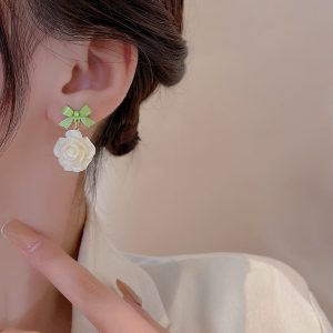 گوشواره گل رز و پاپیون کد 1100